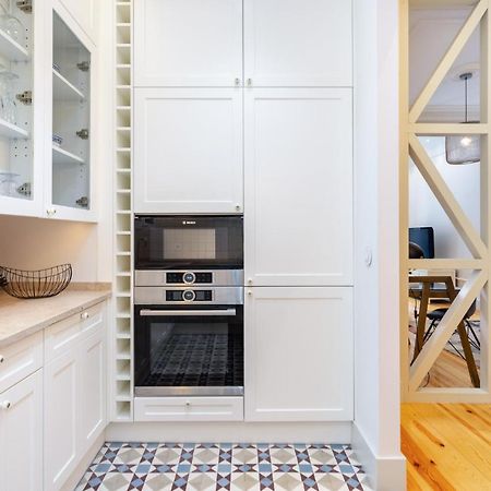 Whome Luxury Stay In Prime Location W/ Ac, Lift & Private Patio Lisboa Exterior foto